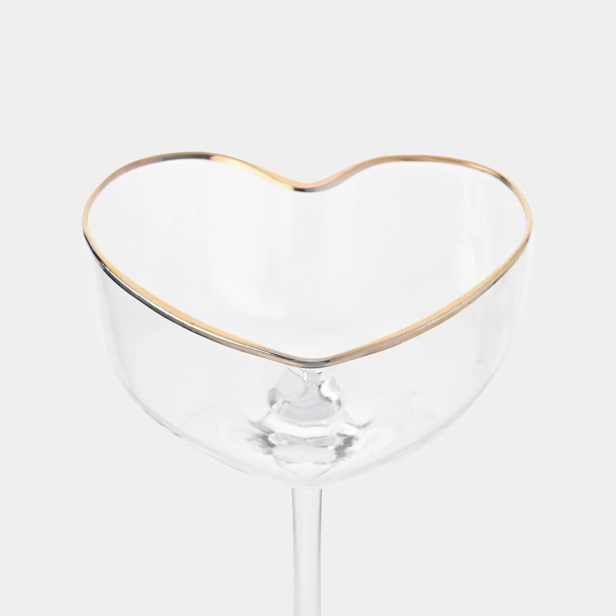Amore - Heart Shaped Martini Glasses, Set of 2 - Image 4