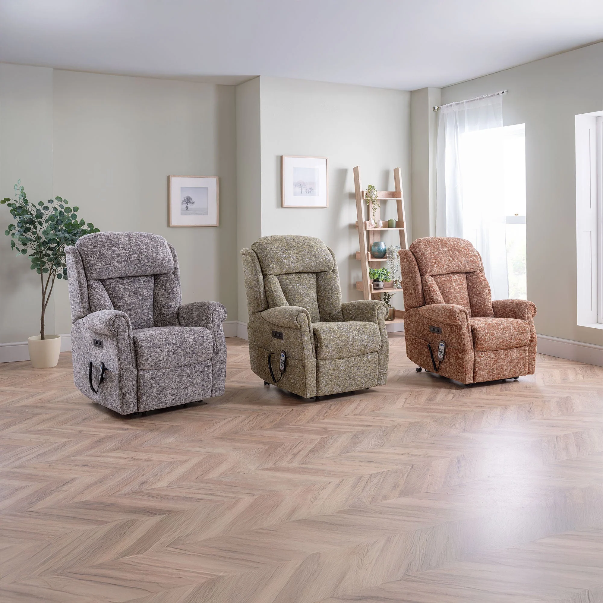 Bibury - Standard Single Motor Recliner Chair, Fabric - Image 7