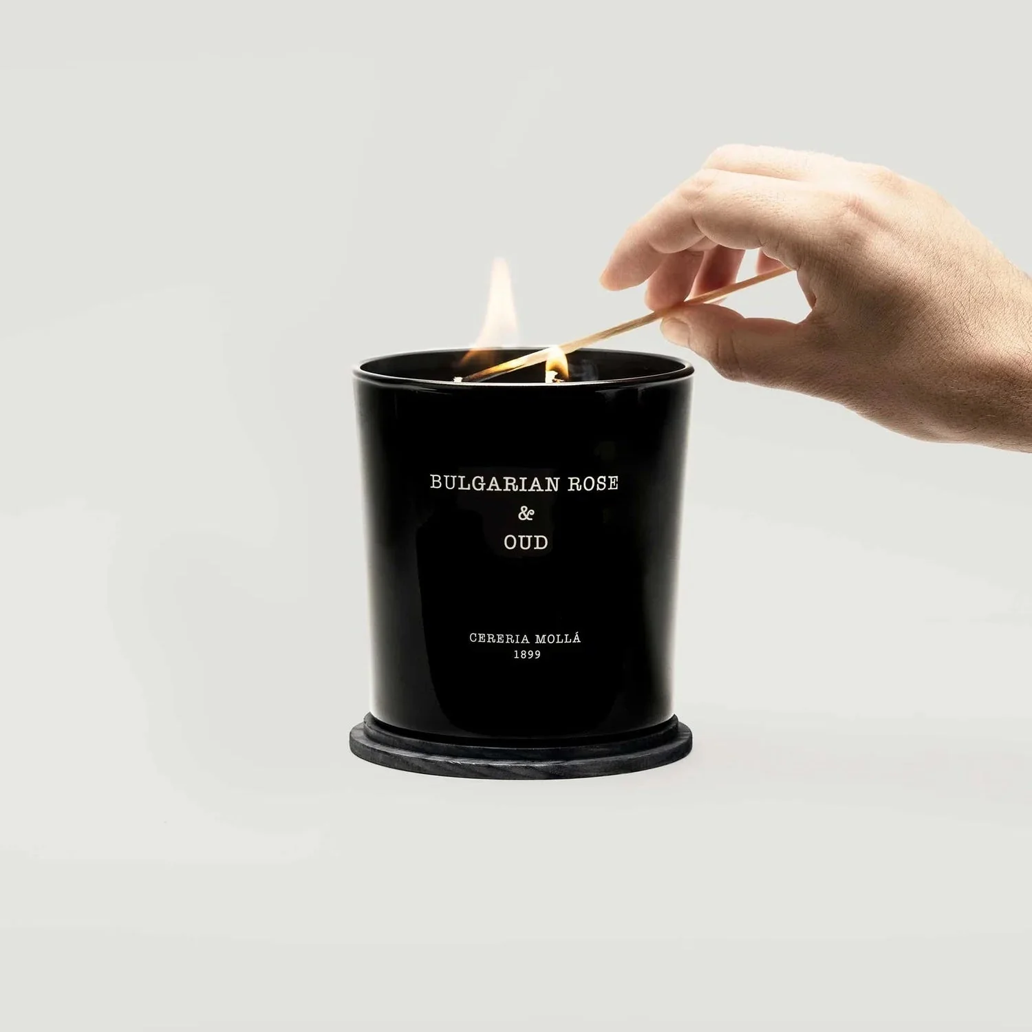 Cereria Molla - Bulgarian Rose & Oud Candle 230g - Image 5