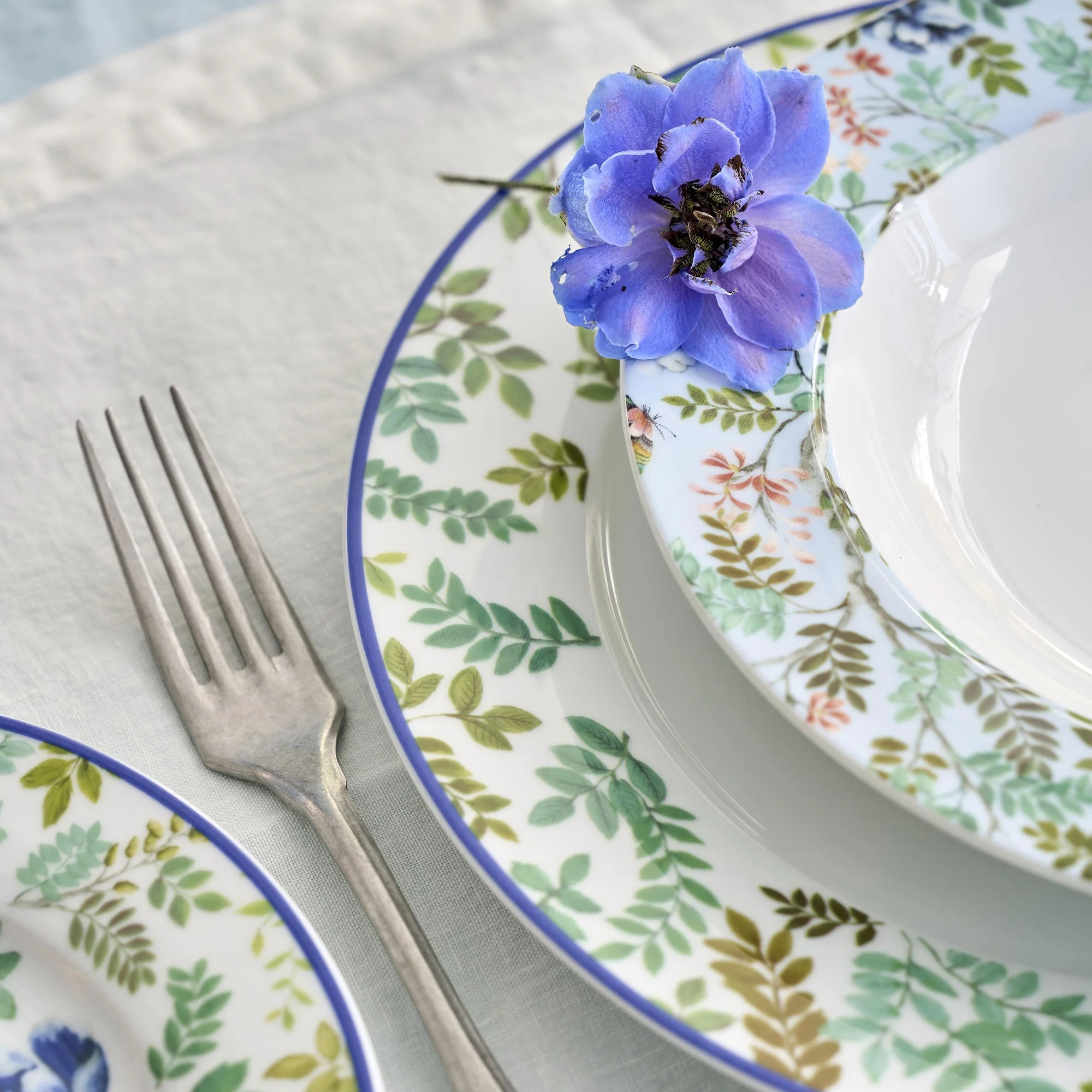 Designers Guild Porcelaine De Chine - Pasta Bowls, Set of 4 - Image 4