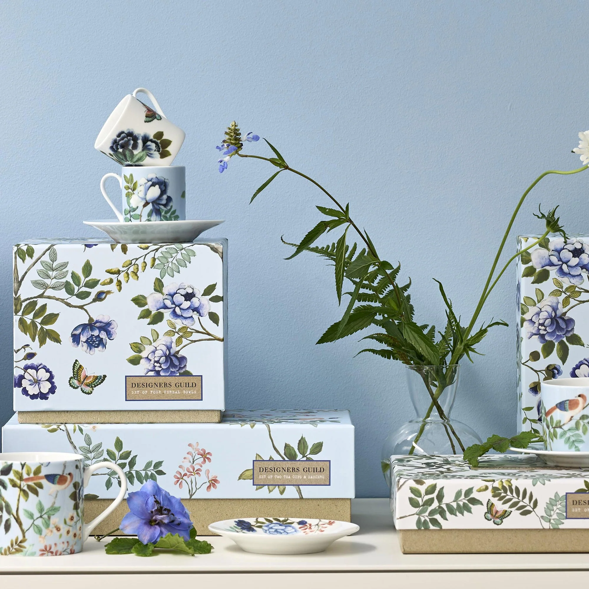 Designers Guild Porcelaine De Chine - Tea Cups & Saucers, Set of 2 - Image 2