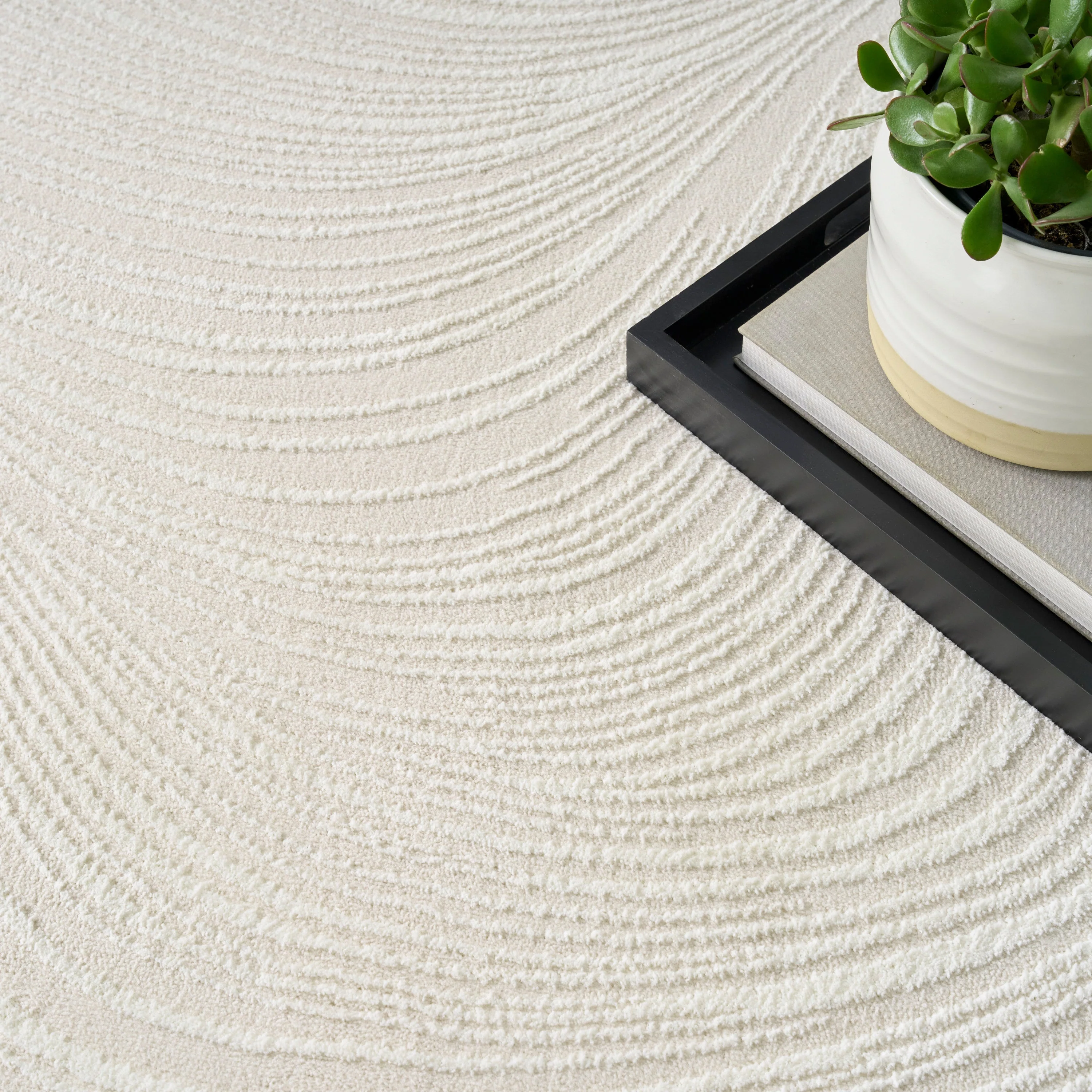 DKNY Central Park West - Patterned Rug - Image 4
