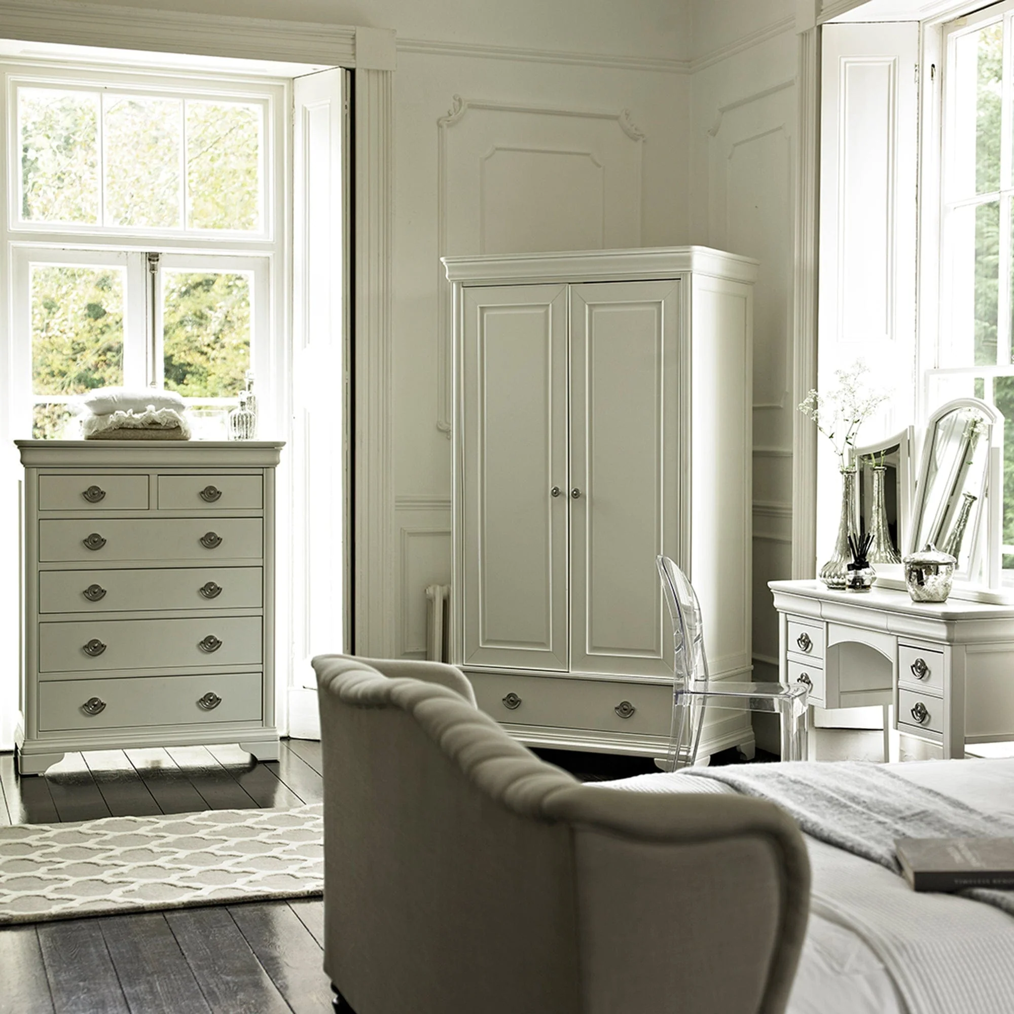 Lace White - Vanity Mirror - Image 2