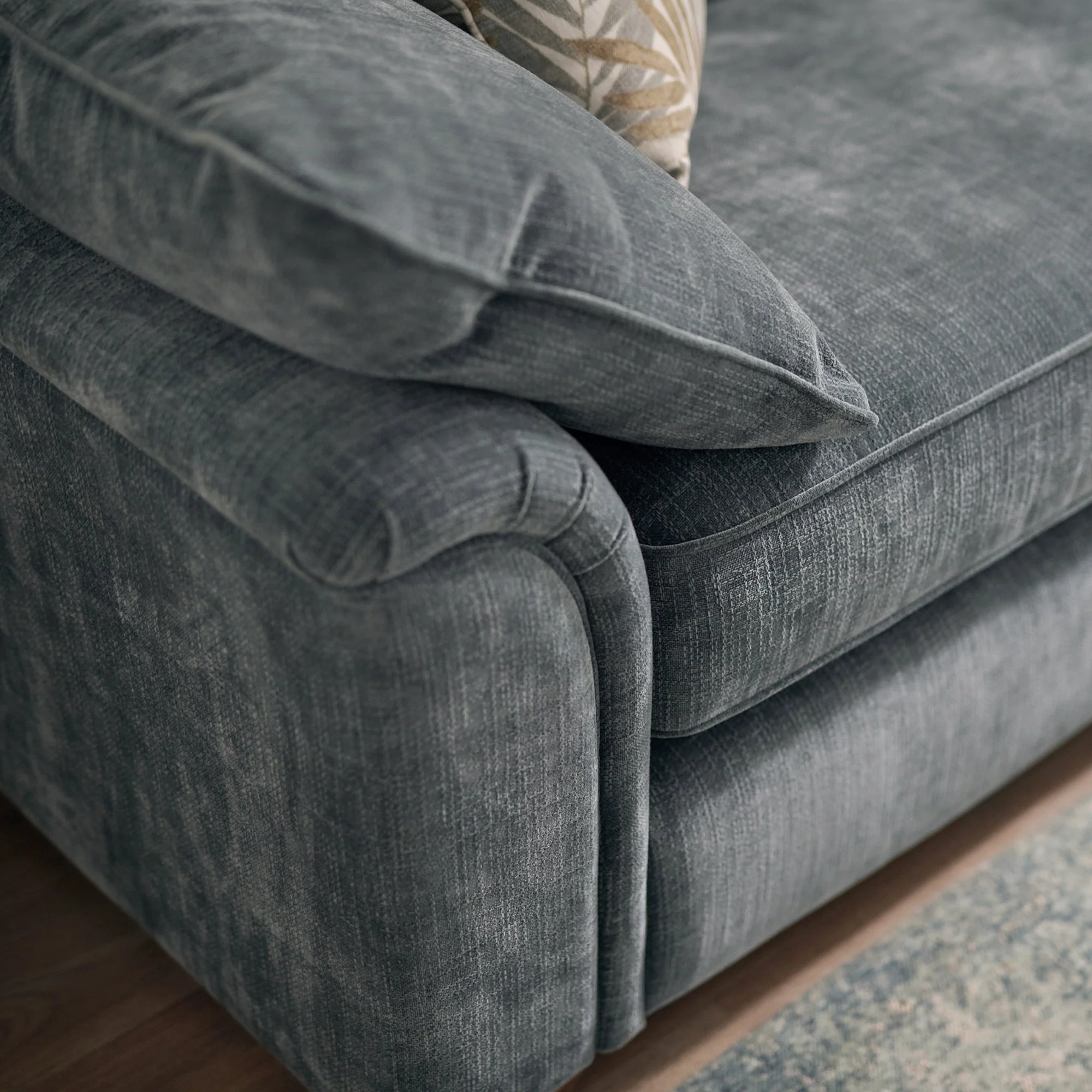 Maxwell - Cuddler, Fabric - Image 3