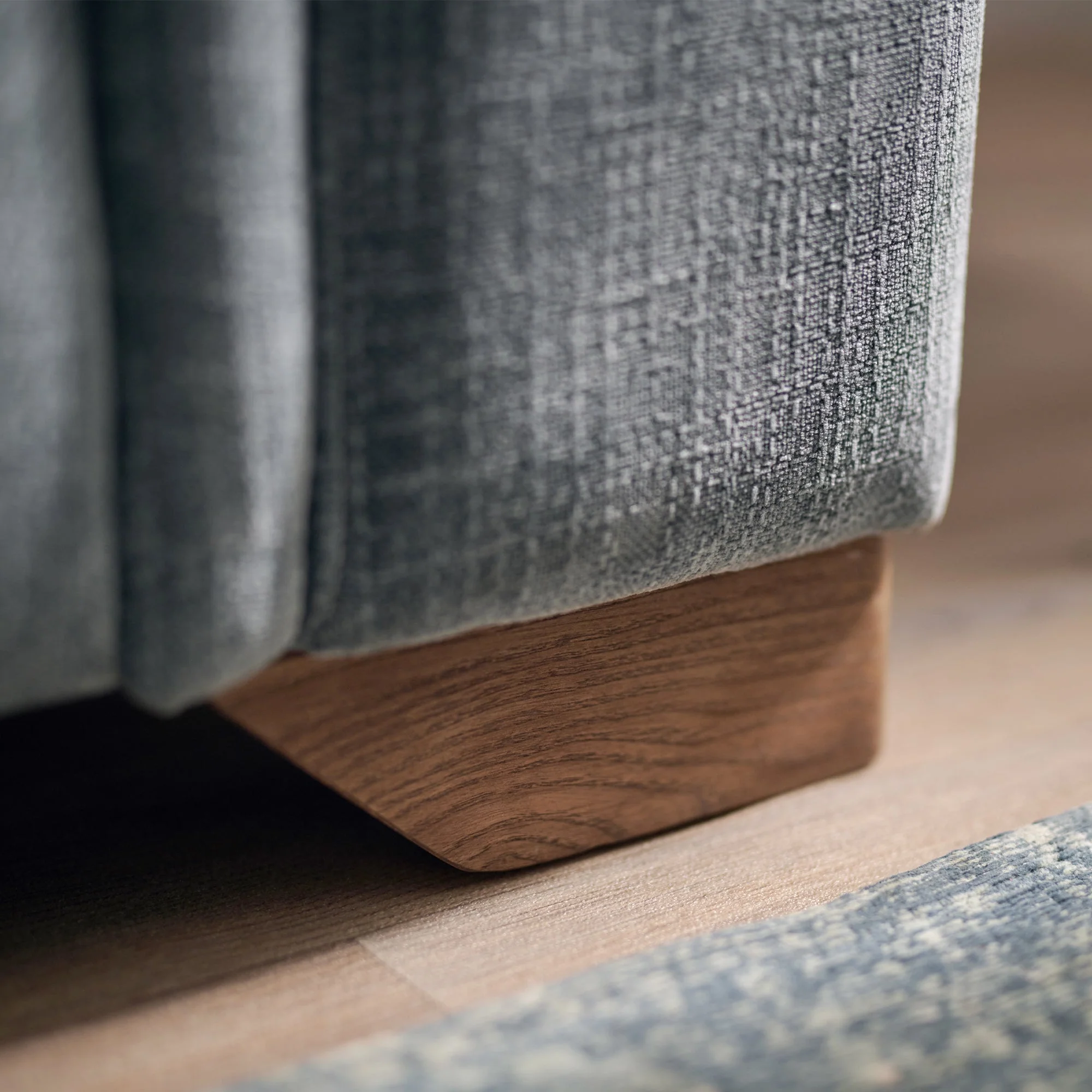 Maxwell - Cuddler, Fabric - Image 4