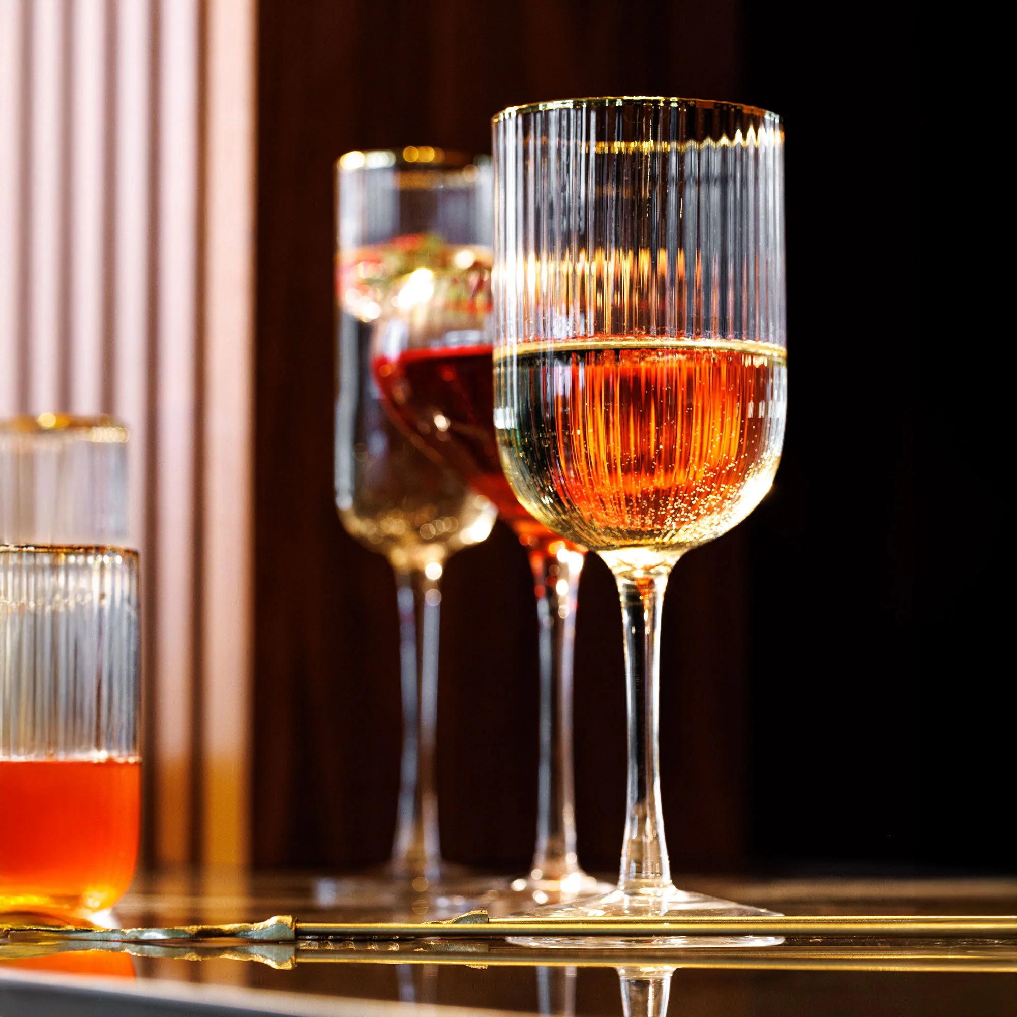 Mikasa Sorrento - Red Wine Glasses, Set of 4 - Image 2