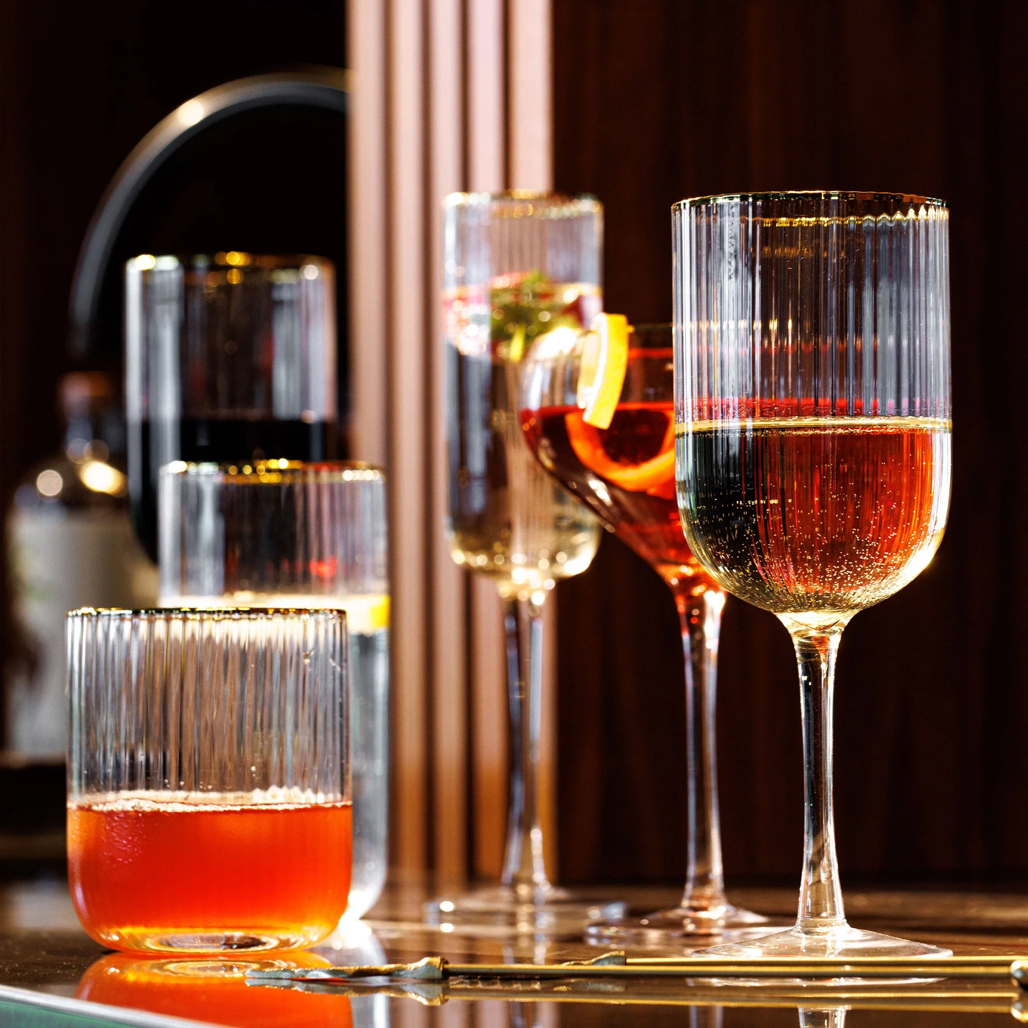 Mikasa Sorrento - Red Wine Glasses, Set of 4 - Image 3