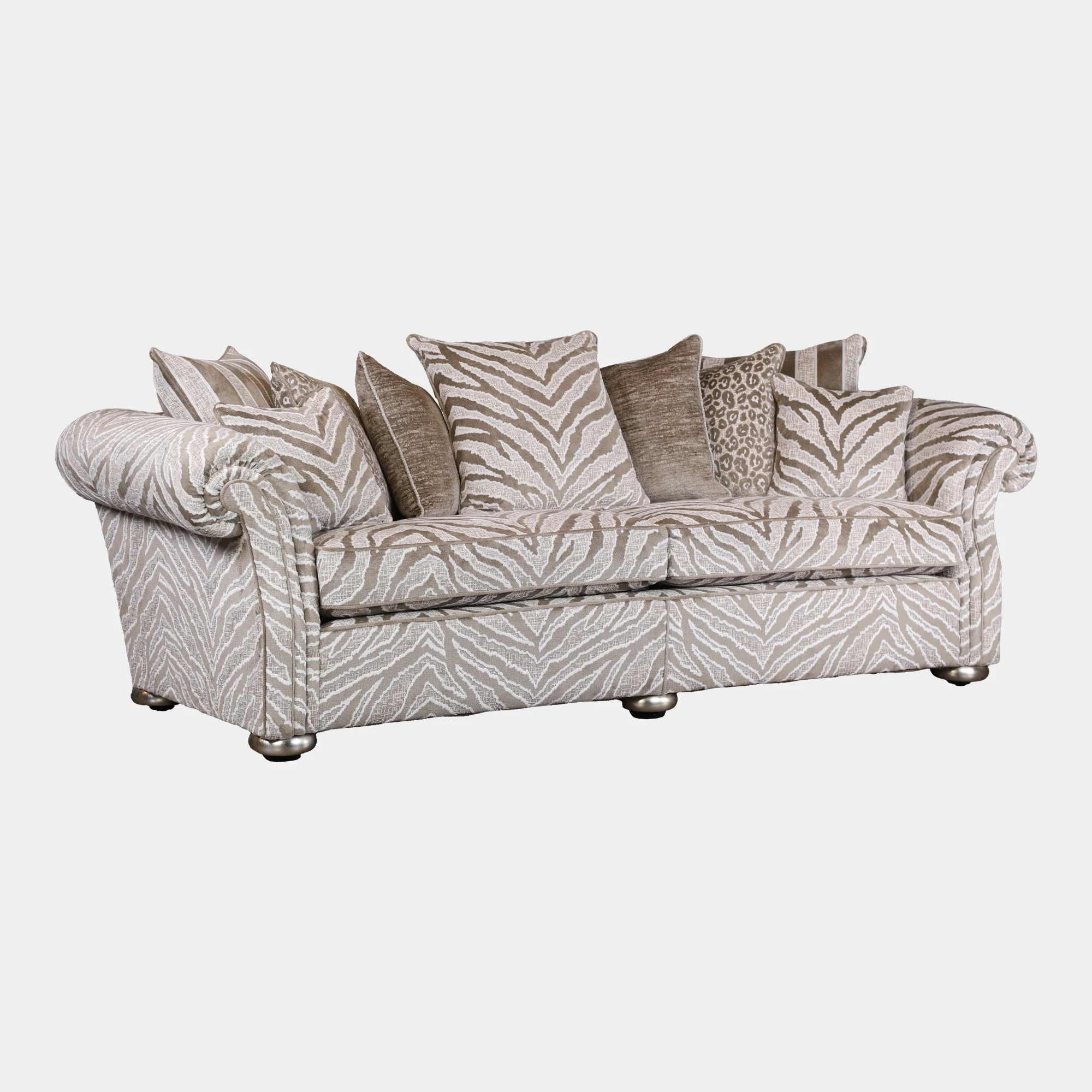 Monte Carlo - 3.5 Seat Pillow Back Sofa, Fabric - Image 2