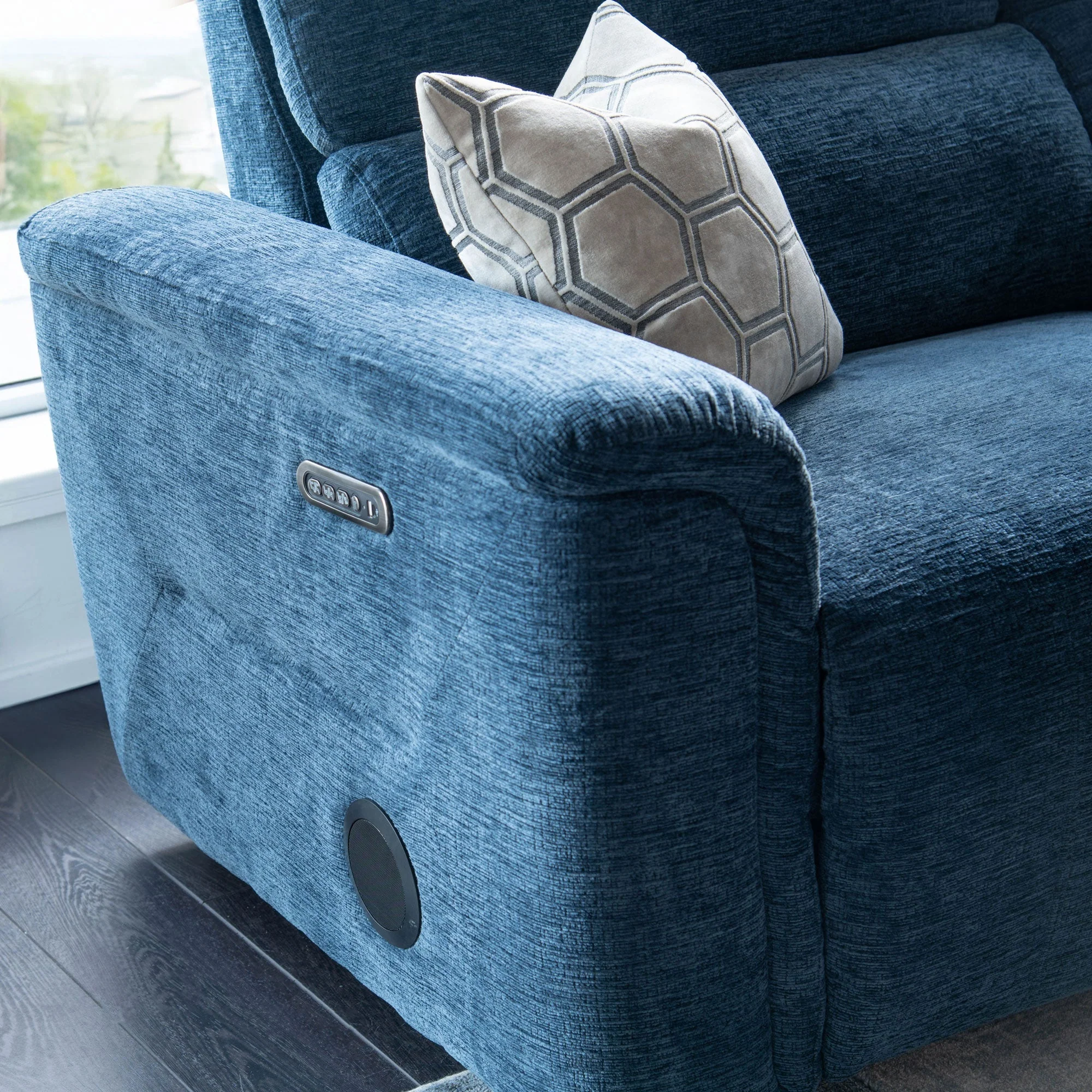 Odeon - 3 Seat Power Recliner Sofa With Touchscreen In Fabric - Image 6