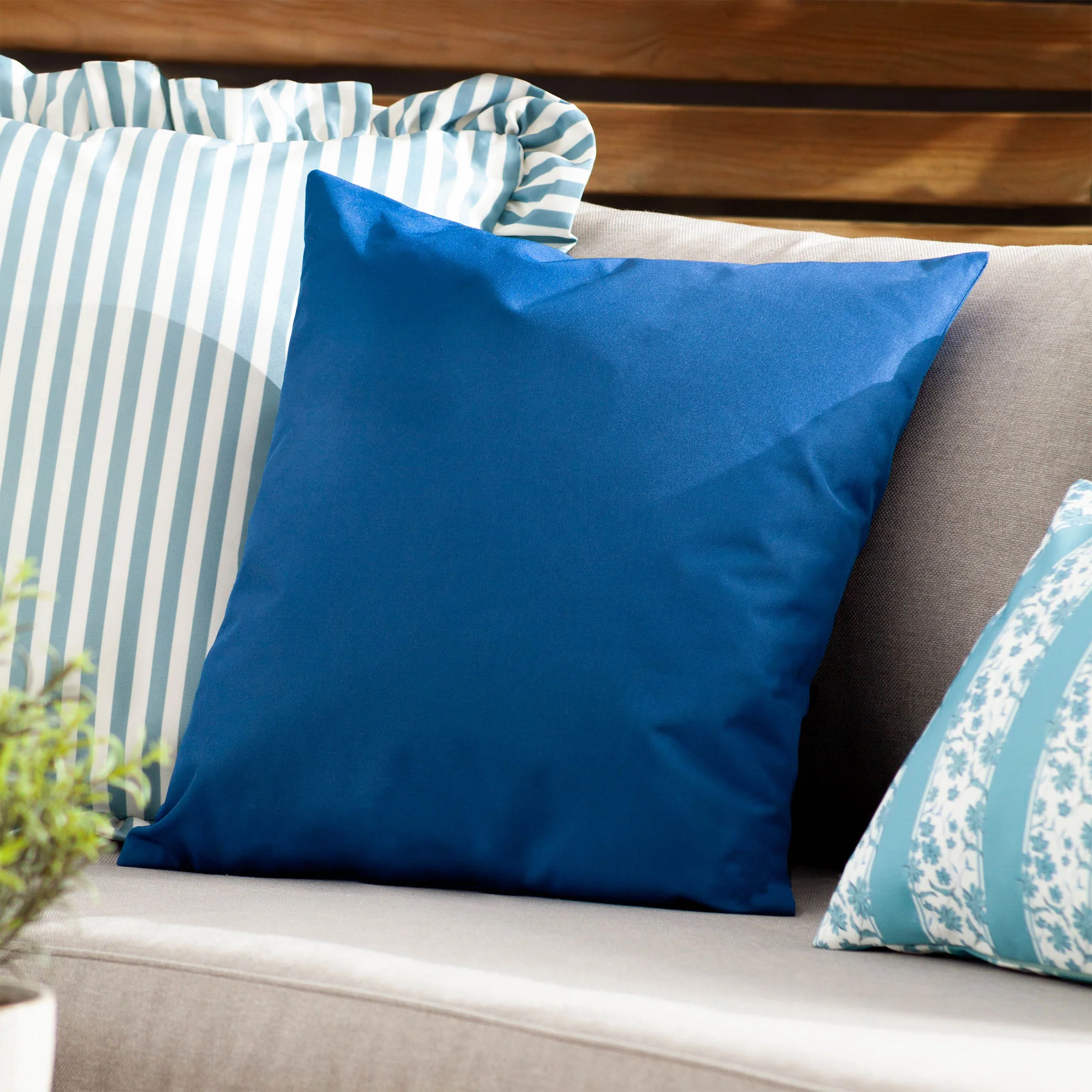 Plain - Royal Blue Outdoor Cushion 43x43cm - Image 2