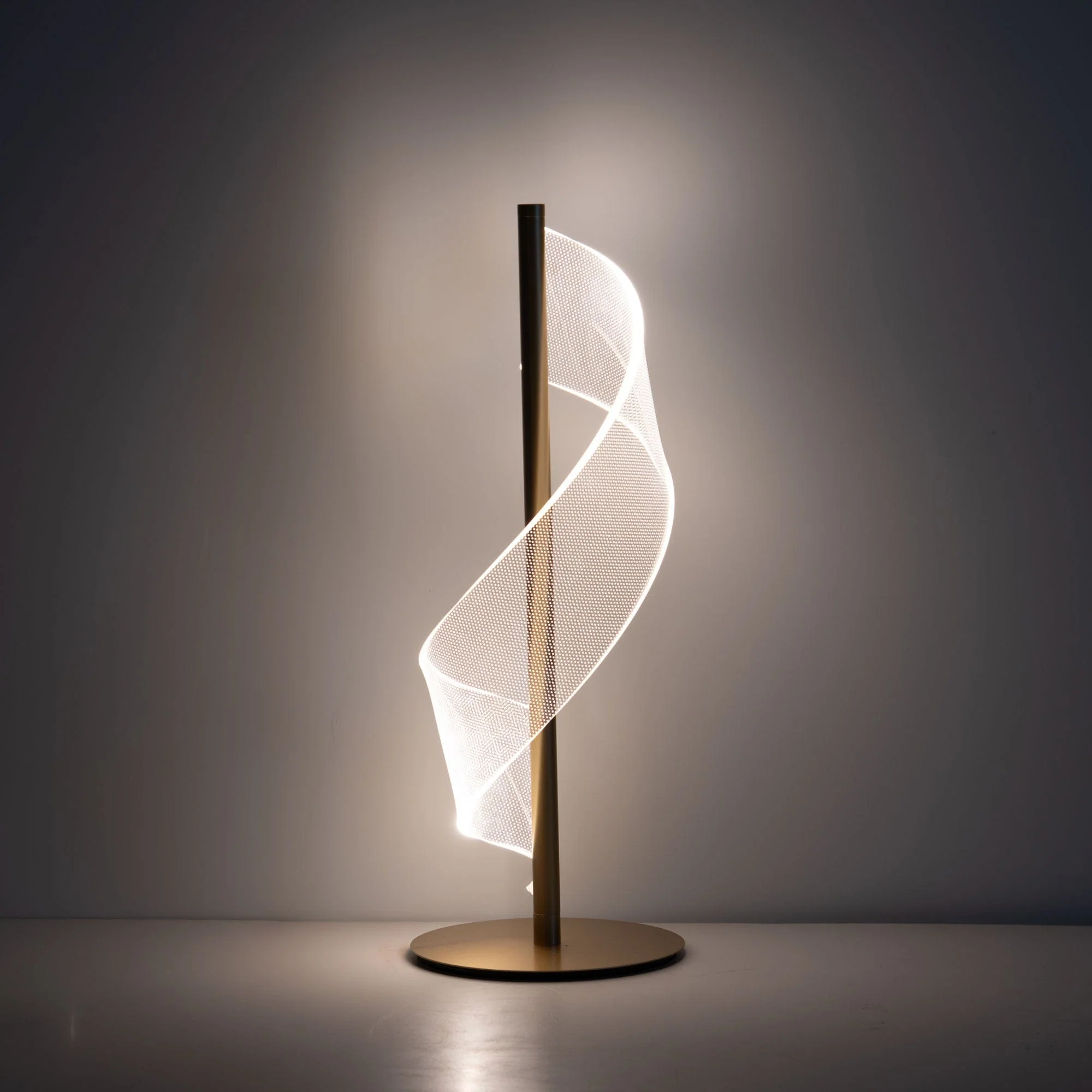 Ryker Gold - Table Lamp - Image 2