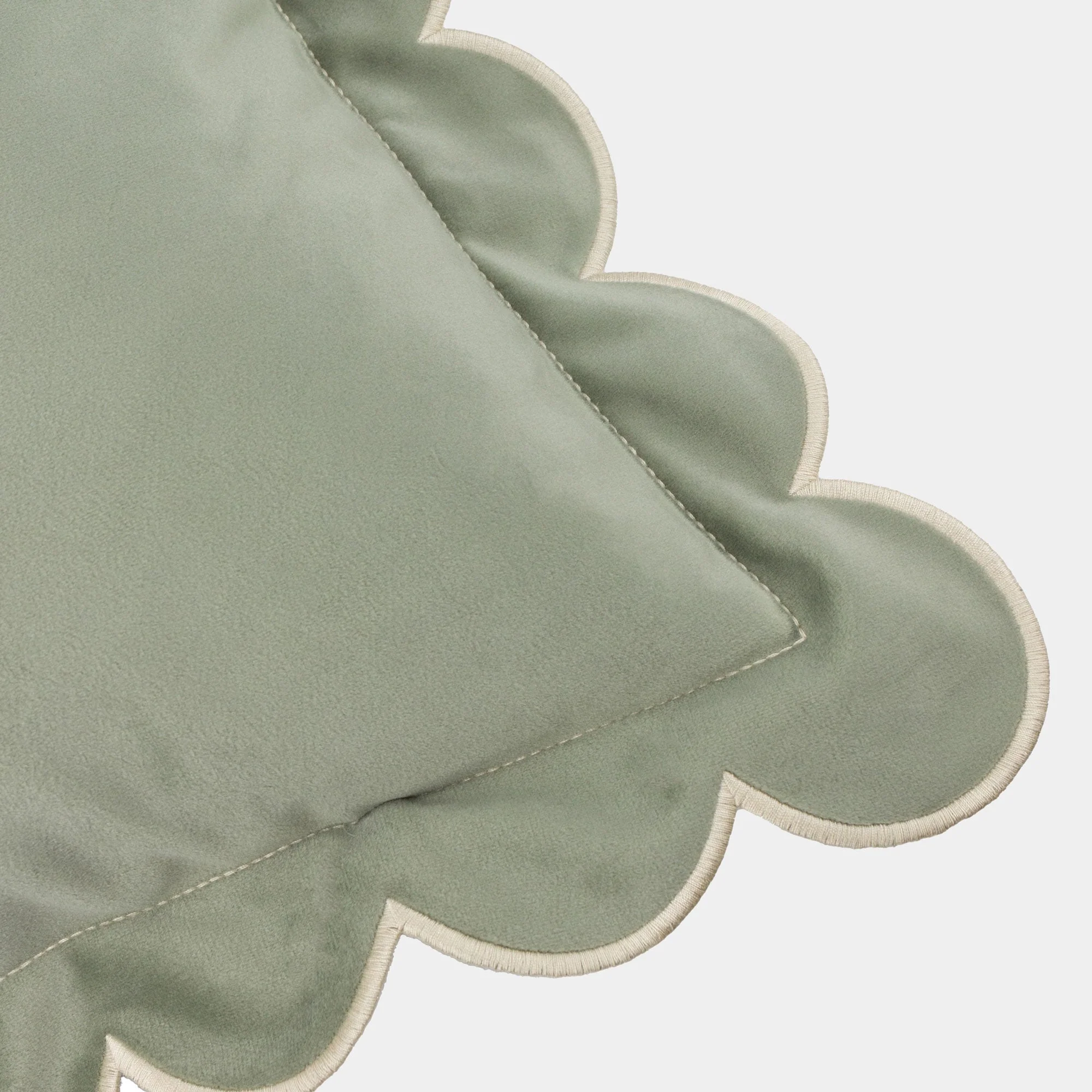 Scallop Velvet - Green Cushion 45x45cm - Image 4