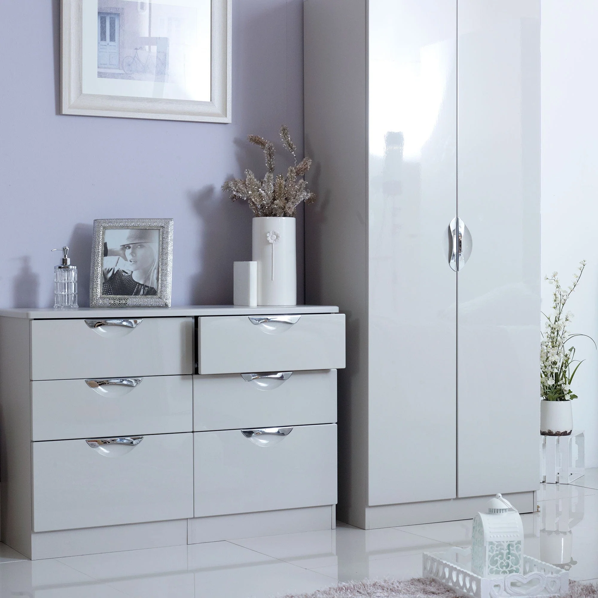 Stanford - Wardrobe - Image 2
