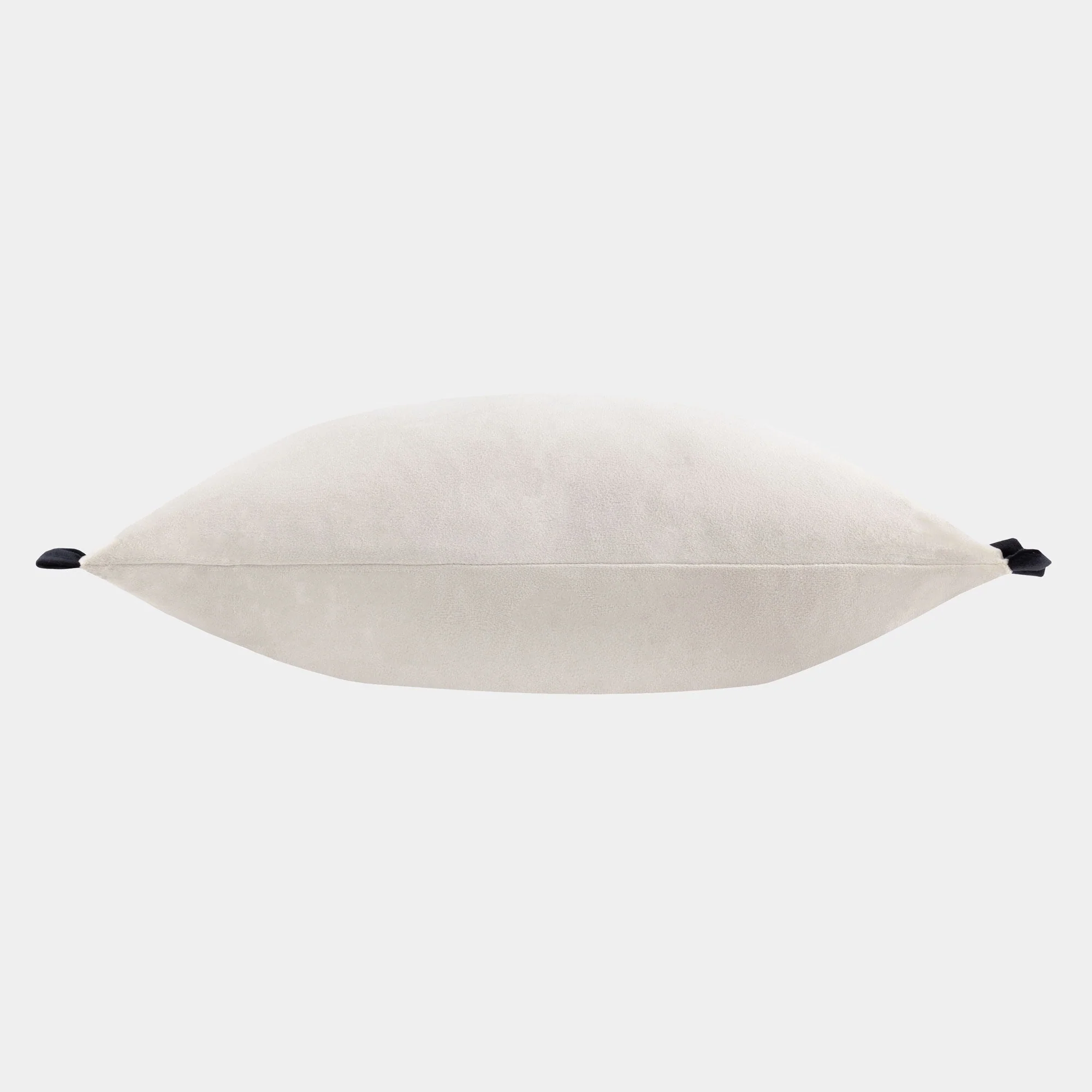 Tilly Velvet - Beige Cushion 30x50cm - Image 3